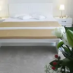 Готель City Hotel Bucharest
