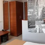City Hotel Bucharest Hotell Bukarest