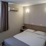 Hotell City Hotel Bucharest 2*