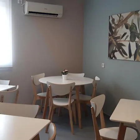 מלון City Hotel Bucharest