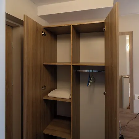 מלון City Hotel Bucharest