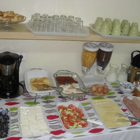 City Hotel Bucharest Hotell Bukarest