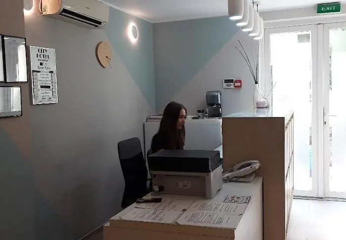 Hotel City Hotel Bucharest Bucareste