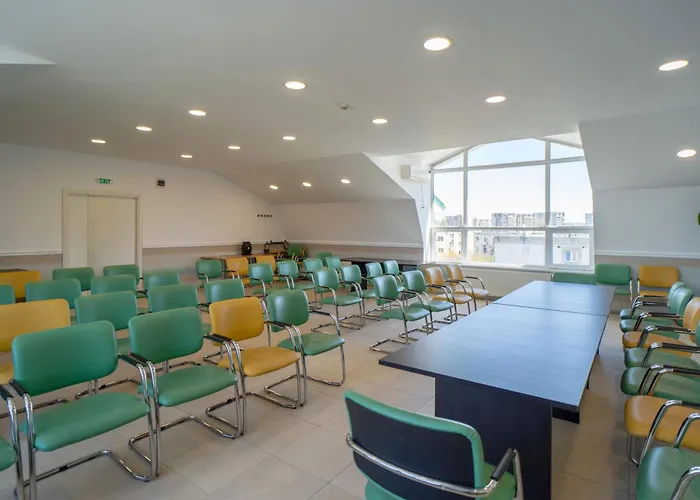 Szálloda City Hotel Bucharest