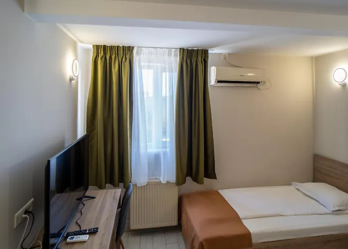 City Hotel Bucharest 2* Bukarest