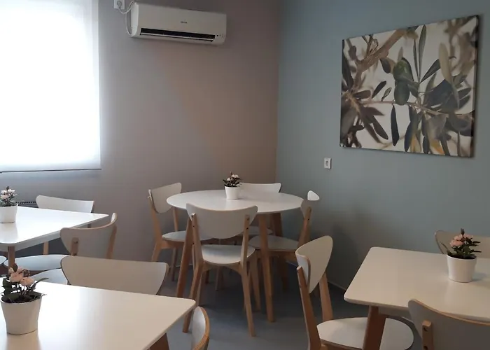 Szálloda City Hotel Bucharest