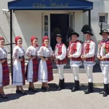 City Hotel Bucharest 2*